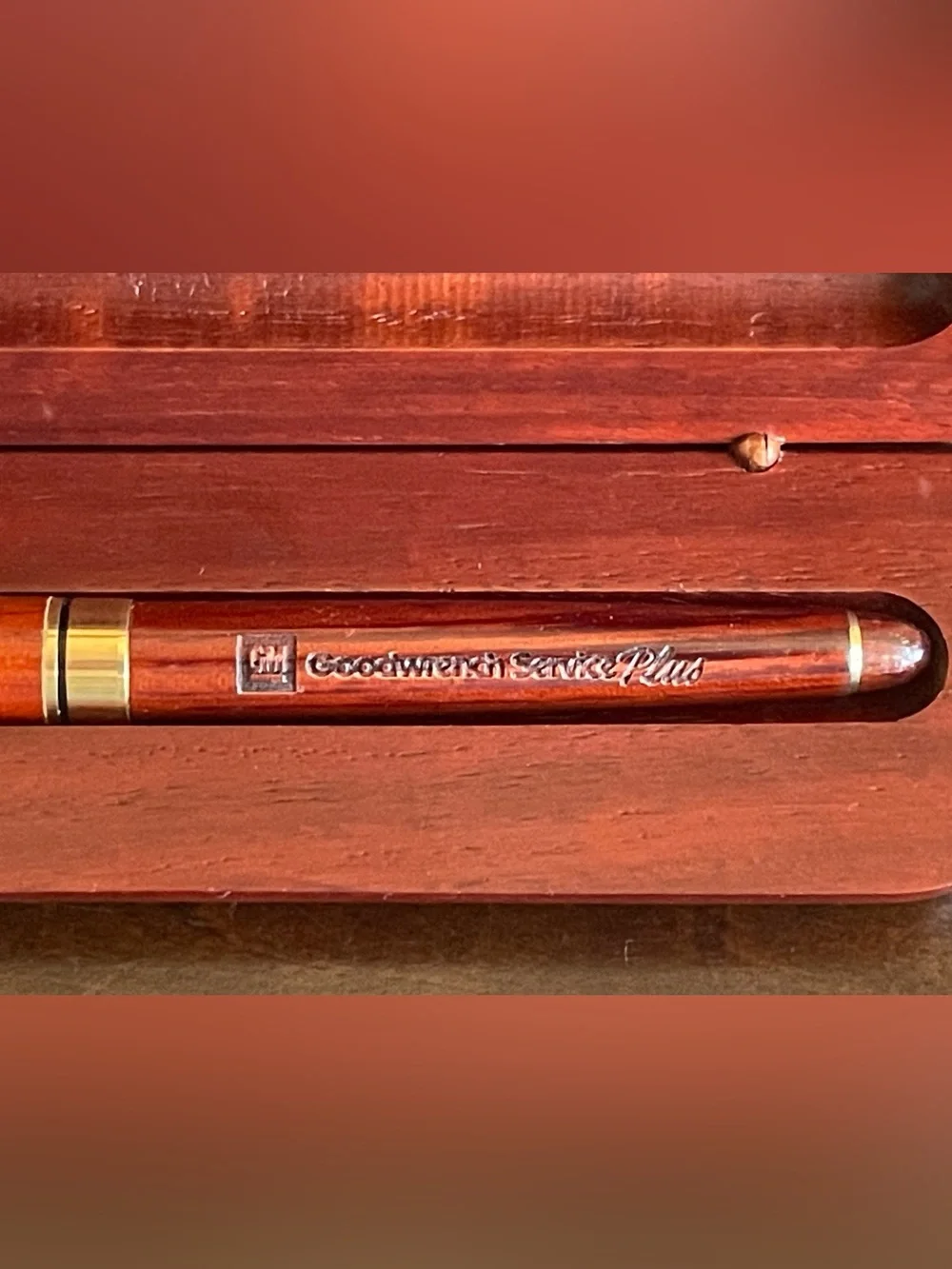 Vintage Goodwrench Pencase/Pen
